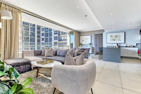 Luxe De Rêve Sandton apartment with City Views